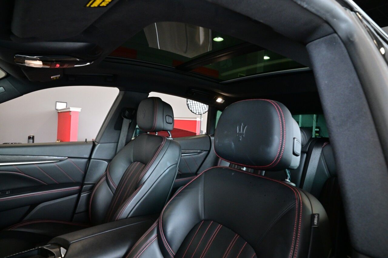 2019 Maserati Levante GranLusso, High Gloss Carbon Fiber Trim, 21'' Wheels Springfield NJ