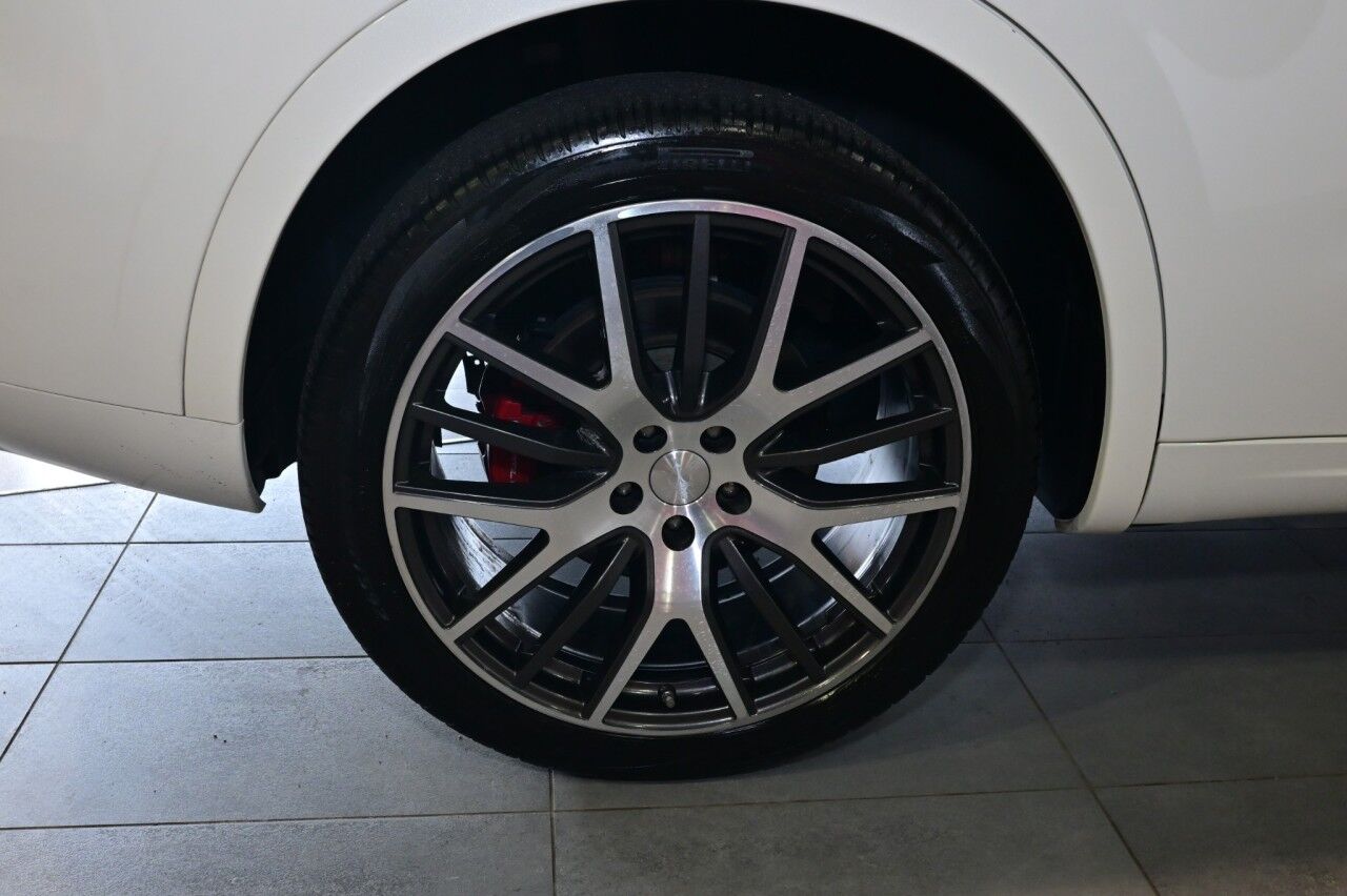 2019 Maserati Levante GranLusso, High Gloss Carbon Fiber Trim, 21'' Wheels Springfield NJ