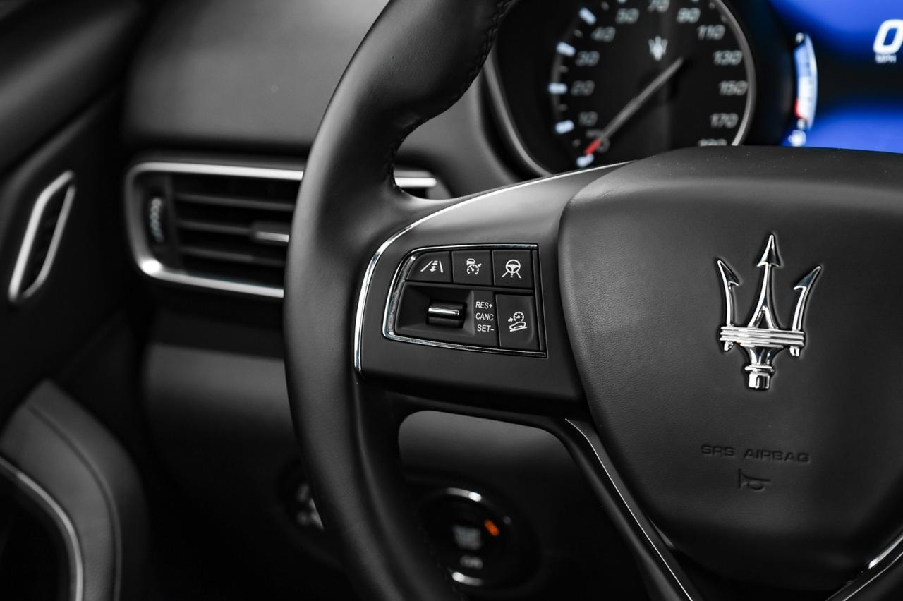 2019 Maserati Levante Q4 AWD BLIND SPOT NAVIGATION PANORAMA HARMAN KARDON LEATHER HEATED SEATS REAR CAMERA Carrollton TX