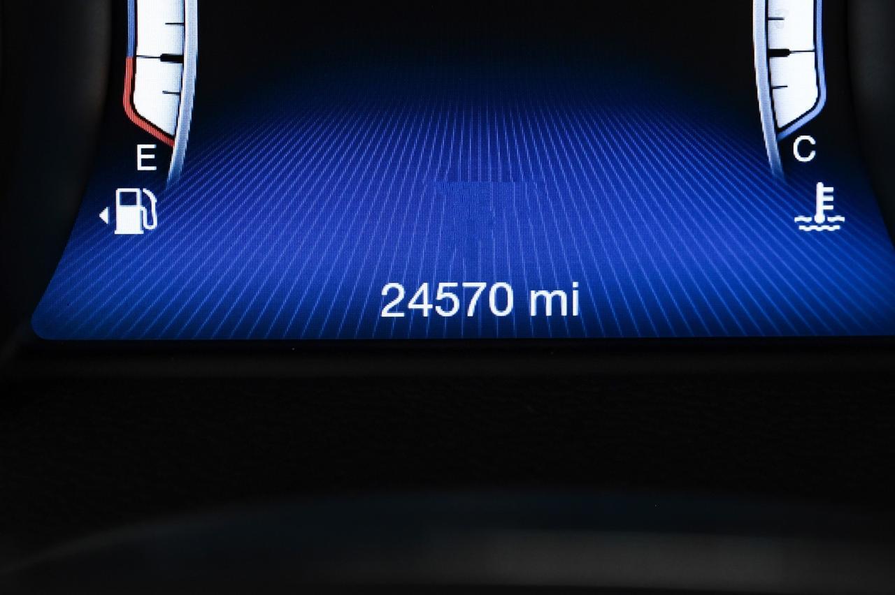 2019 Maserati Levante Q4 AWD BLIND SPOT NAVIGATION PANORAMA HARMAN KARDON LEATHER HEATED SEATS REAR CAMERA Carrollton TX