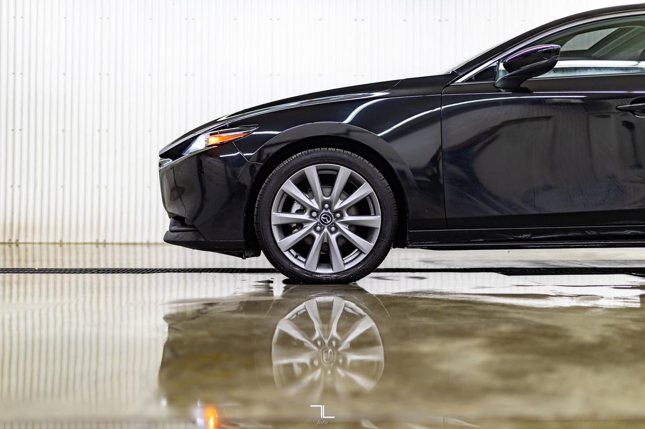 2019 Mazda 3 AWD GT Leather Roof Nav BCam Red Deer AB