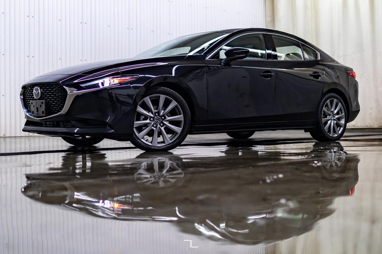 2019 Mazda 3 AWD GT Leather Roof Nav BCam Red Deer AB