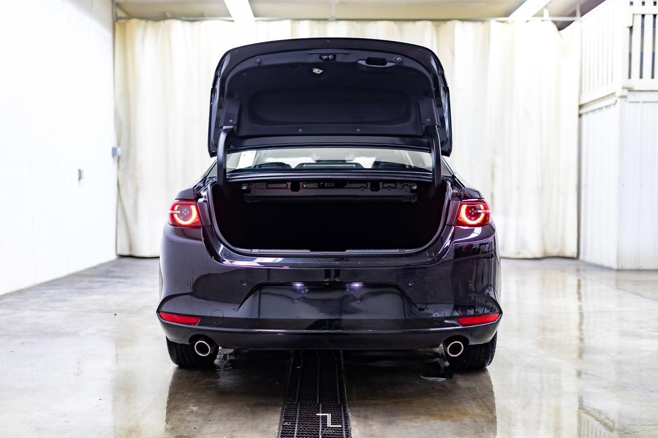 2019 Mazda 3 AWD GT Leather Roof Nav BCam Red Deer AB