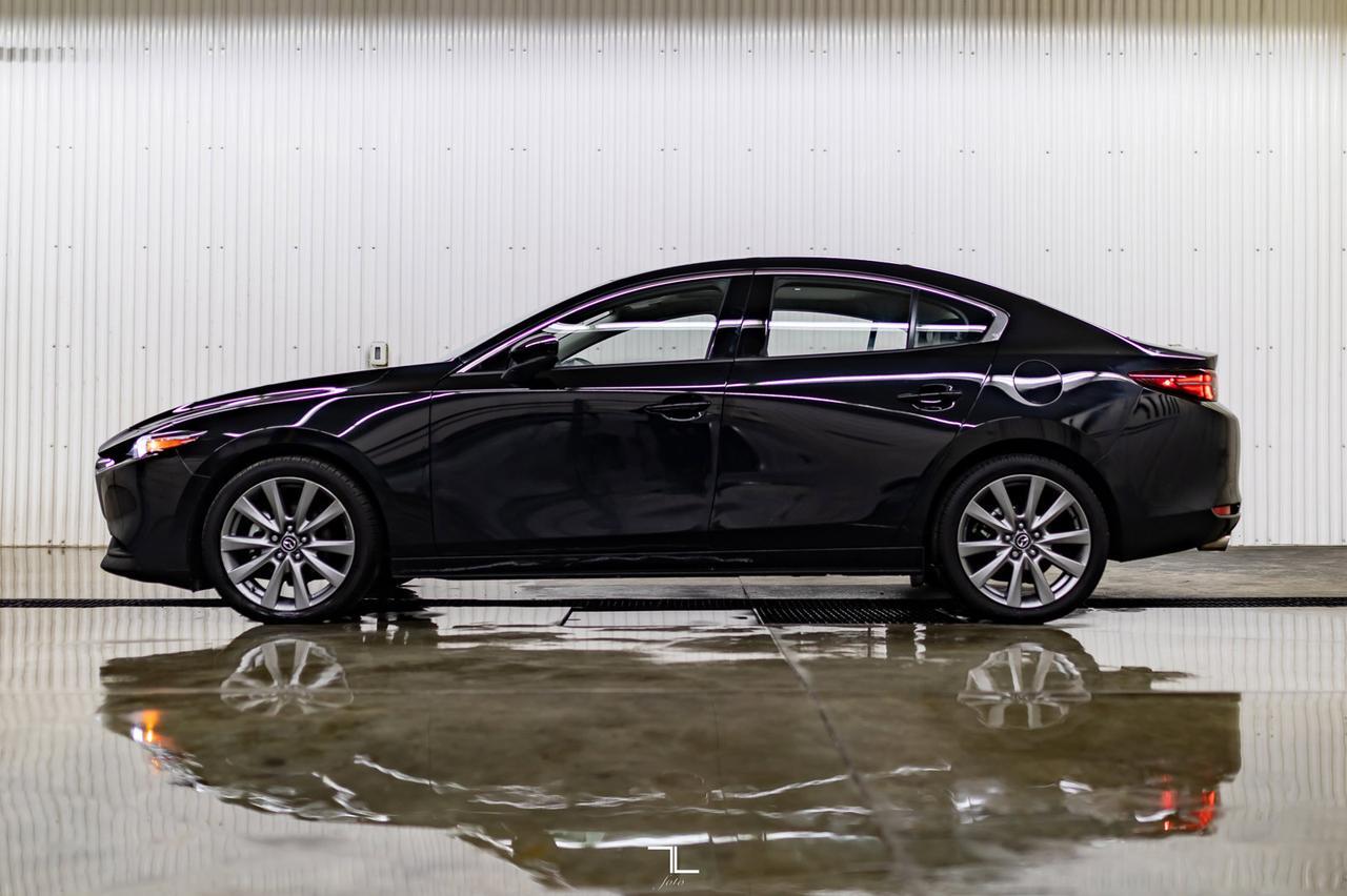 2019 Mazda 3 AWD GT Leather Roof Nav BCam Red Deer AB