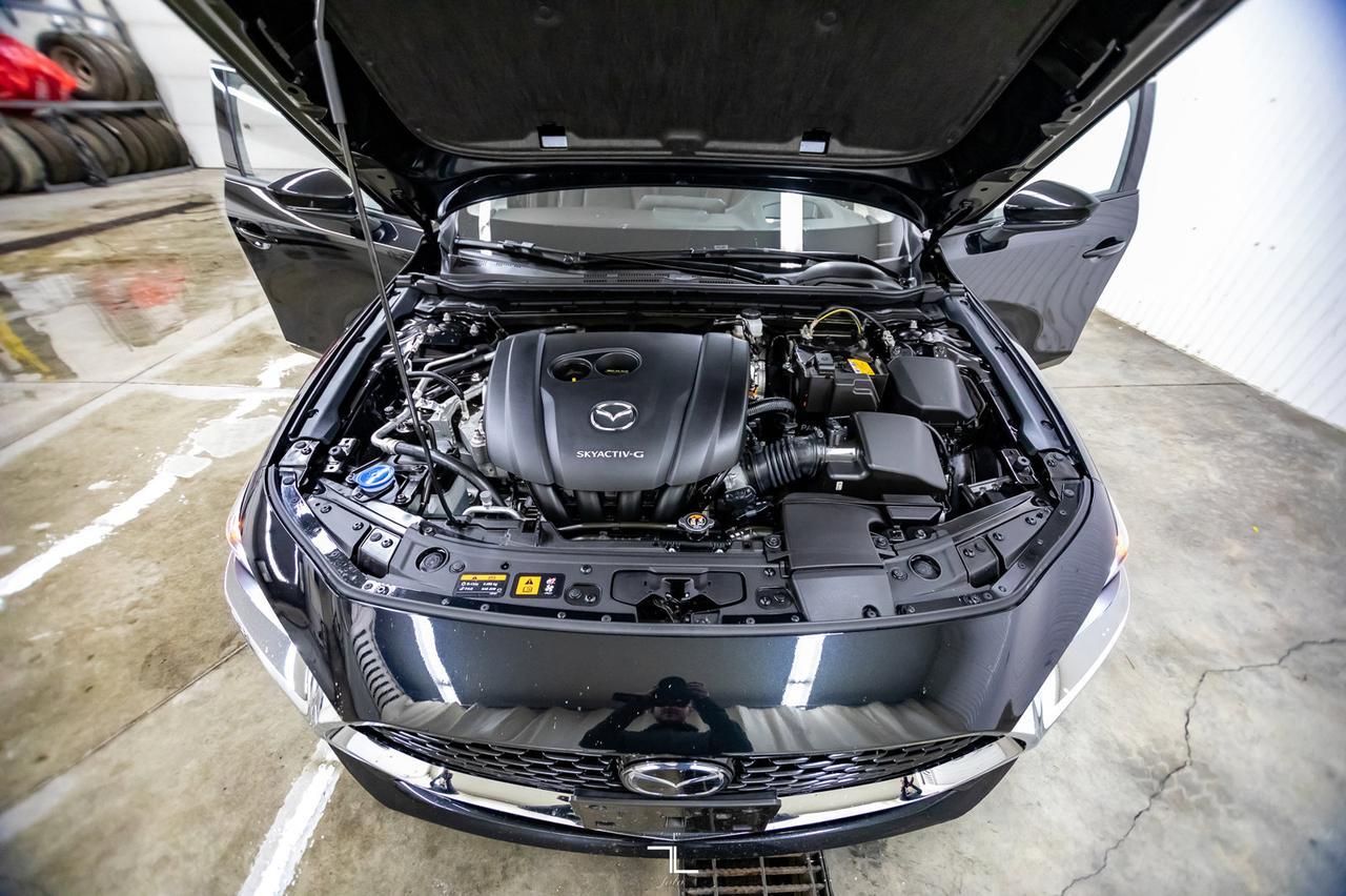 2019 Mazda 3 AWD GT Leather Roof Nav BCam Red Deer AB