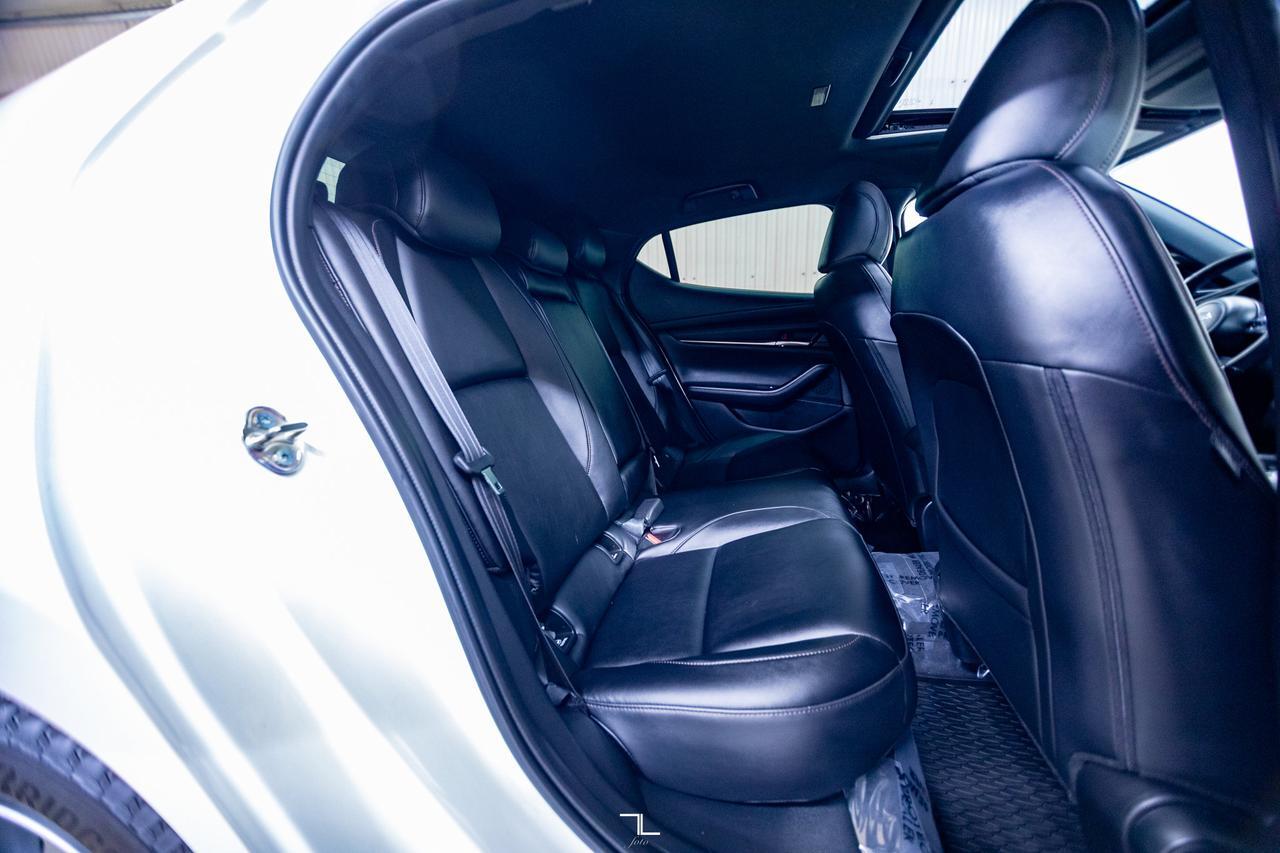 2019 Mazda 3 GS Sport Hatchback Leather Roof BCam Red Deer AB