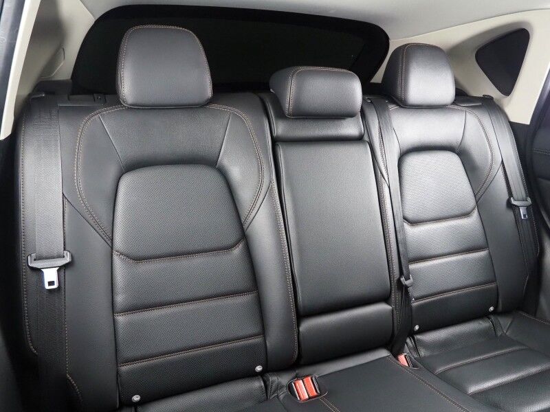 2019 Mazda CX-5 Grand Touring AWD *GT PREMIUM PKG, HEADS-UP DISPLAY, NAVIGATION, ADAPTIVE CRUISE, SAFETY ALERTS, BACKUP-CAMERA, MOONROOF, LEATHER, CLIMATE SEATS, HEATED STEERING, POWER LIFTGATE, BOSE, ANDROID & APPLE Round Rock TX