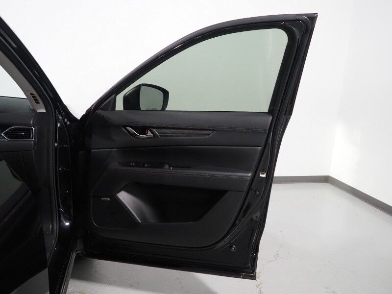 2019 Mazda CX-5 Grand Touring AWD *GT PREMIUM PKG, HEADS-UP DISPLAY, NAVIGATION, ADAPTIVE CRUISE, SAFETY ALERTS, BACKUP-CAMERA, MOONROOF, LEATHER, CLIMATE SEATS, HEATED STEERING, POWER LIFTGATE, BOSE, ANDROID & APPLE Round Rock TX