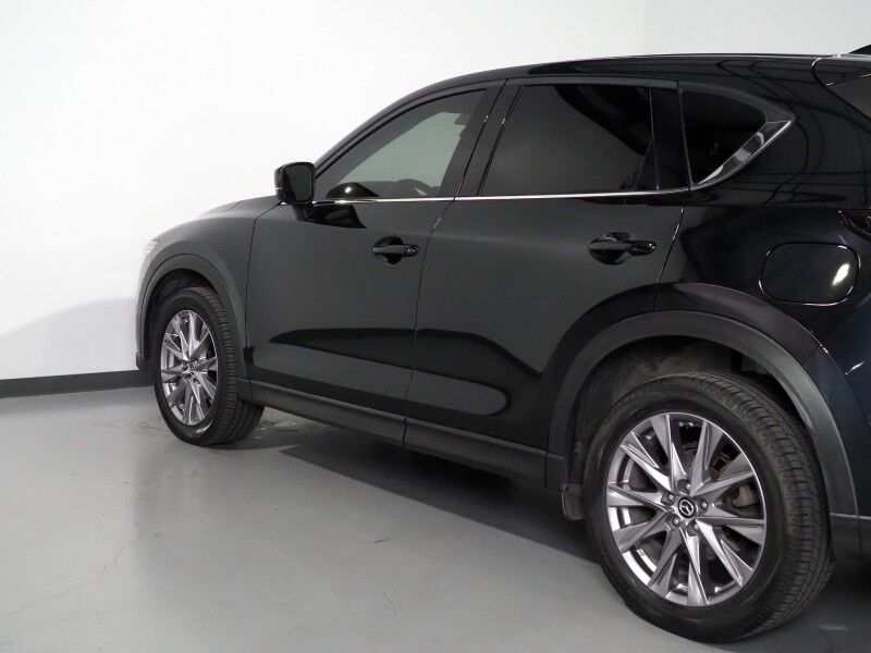 2019 Mazda CX-5 Grand Touring AWD *GT PREMIUM PKG, HEADS-UP DISPLAY, NAVIGATION, ADAPTIVE CRUISE, SAFETY ALERTS, BACKUP-CAMERA, MOONROOF, LEATHER, CLIMATE SEATS, HEATED STEERING, POWER LIFTGATE, BOSE, ANDROID & APPLE Round Rock TX