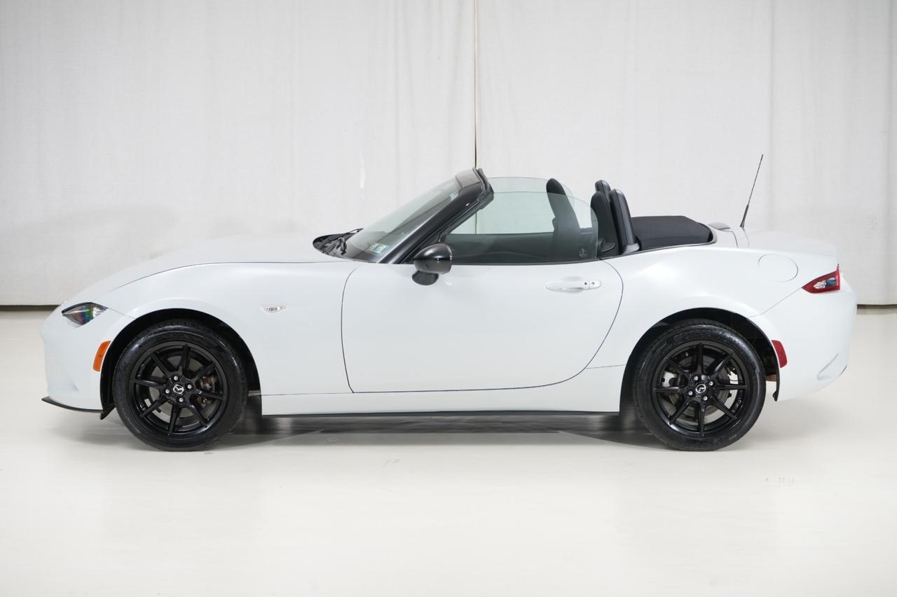 2019 Mazda MX-5 Miata Sport 6-Speed Manual Transmission