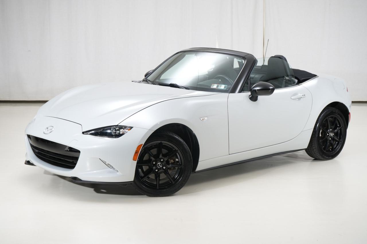 2019 Mazda MX-5 Miata Sport 6-Speed Manual Transmission