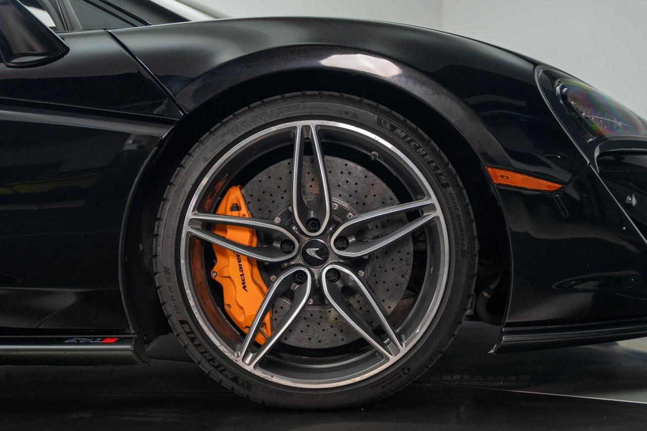 2019 McLaren 570S Spider Convertible 2D St. Louis MO