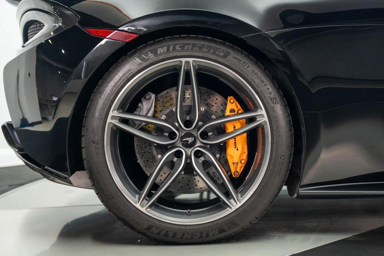 2019 McLaren 570S Spider Convertible 2D St. Louis MO