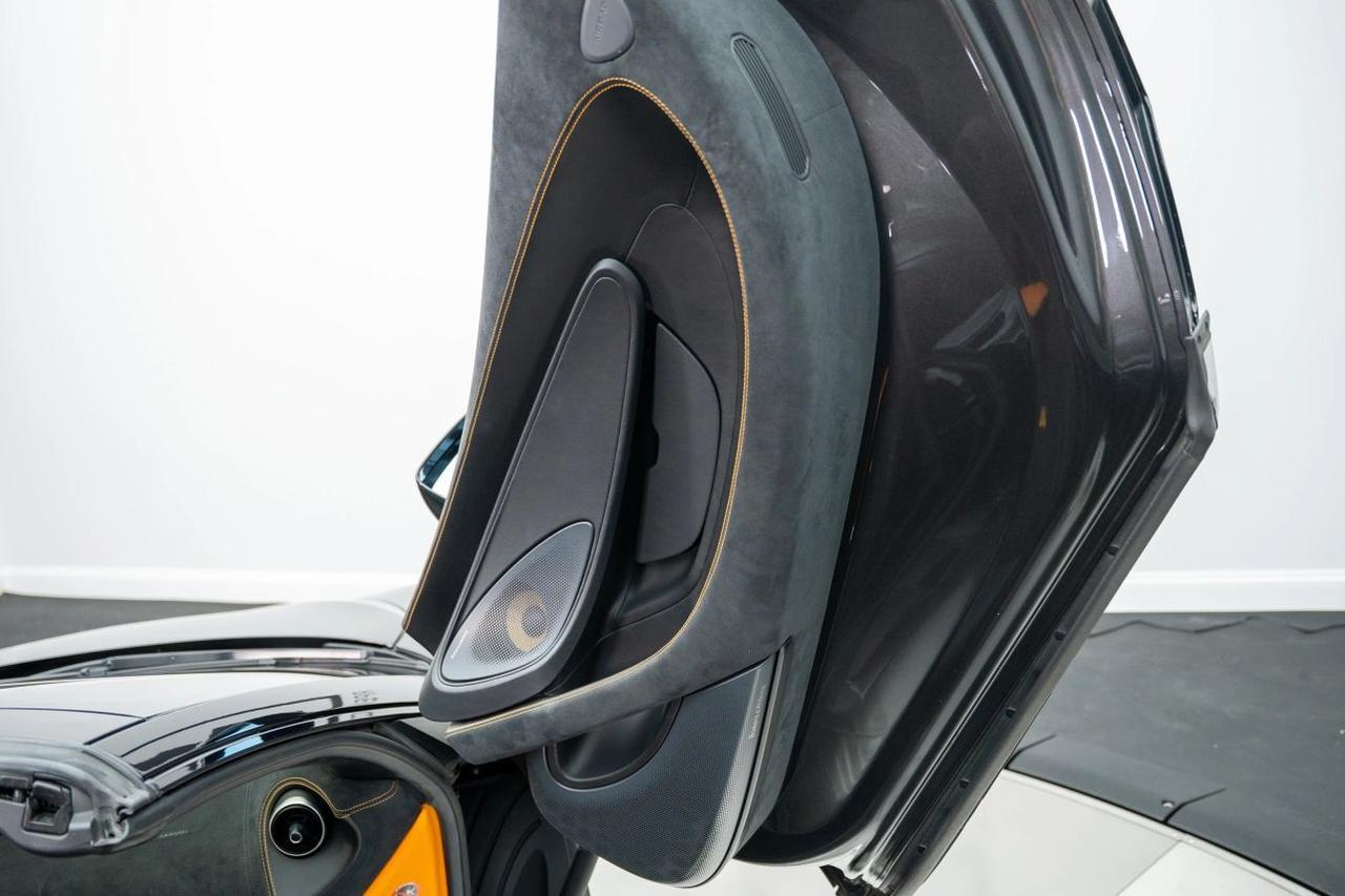 2019 McLaren 570S Spider Convertible 2D St. Louis MO