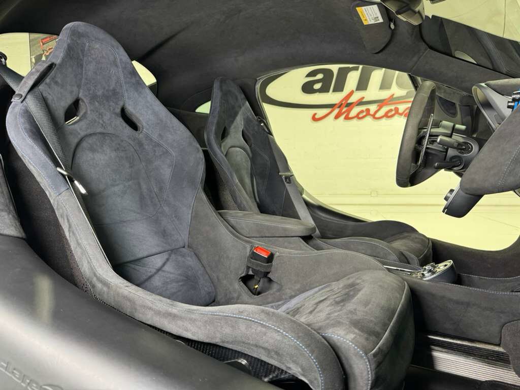 2019 McLaren 600LT MSO Cirrus Grey paint, MSO louvered fenders, P1 seats, carbon galore AND MORE!! Fort Lauderdale FL