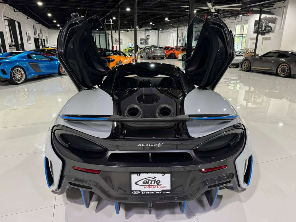 2019 McLaren 600LT MSO Cirrus Grey paint, MSO louvered fenders, P1 seats, carbon galore AND MORE!! Fort Lauderdale FL