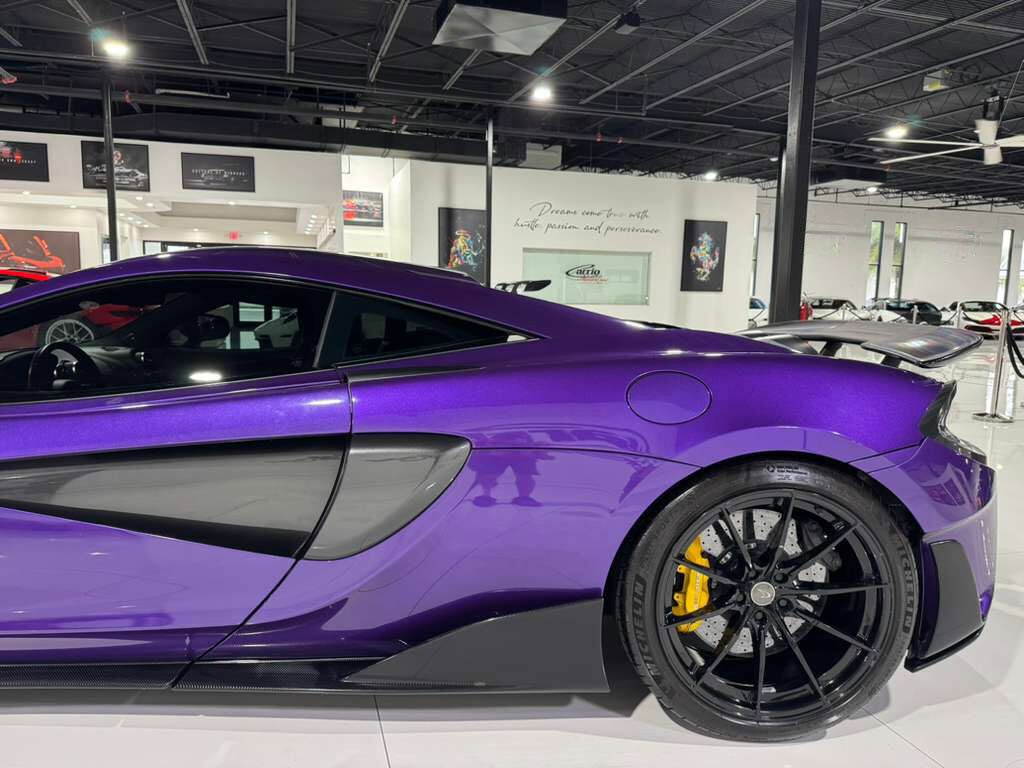 2019 McLaren 600LT MSO Mauvine Blue paint, MSO fenders, Senna seats, B&W audio, carbon galore AND MORE!! Fort Lauderdale FL