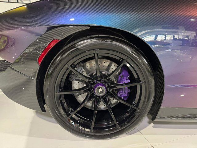 2019 McLaren SENNA MSO Pacific Color Stream tinted carbon, MSO interior, Bowers & Wilkins audio system AND MUCH MORE!! Fort Lauderdale FL
