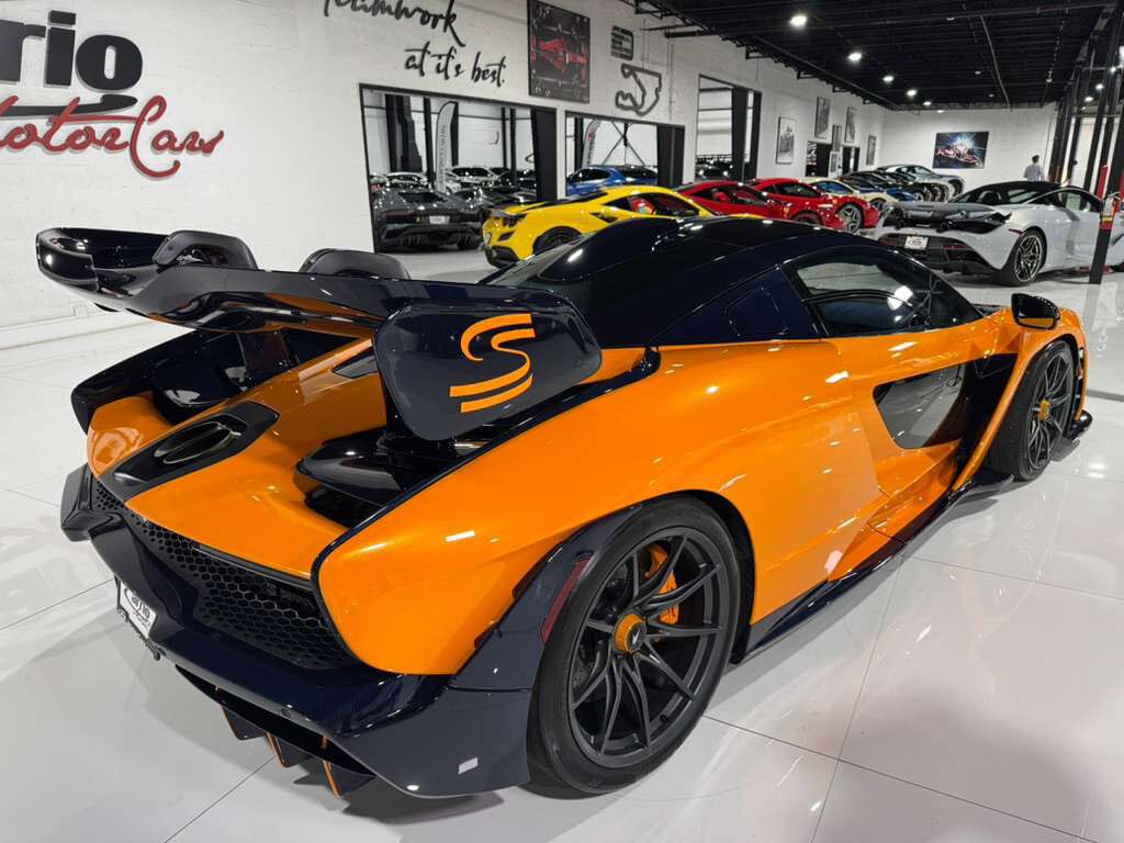 2019 McLaren SENNA Papaya Spark paint, exposed blue carbon throughout, Bowers & Wilkins audio and MUCH MORE!! Fort Lauderdale FL