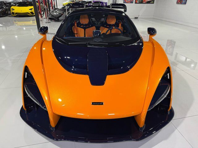 2019 McLaren SENNA Papaya Spark paint, exposed blue carbon throughout, Bowers & Wilkins audio and MUCH MORE!! Fort Lauderdale FL