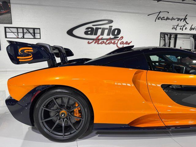 2019 McLaren SENNA Papaya Spark paint, exposed blue carbon throughout, Bowers & Wilkins audio and MUCH MORE!! Fort Lauderdale FL