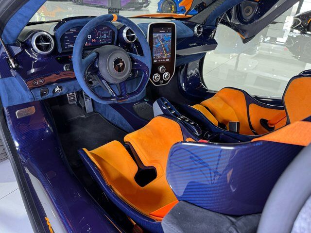 2019 McLaren SENNA Papaya Spark paint, exposed blue carbon throughout, Bowers & Wilkins audio and MUCH MORE!! Fort Lauderdale FL