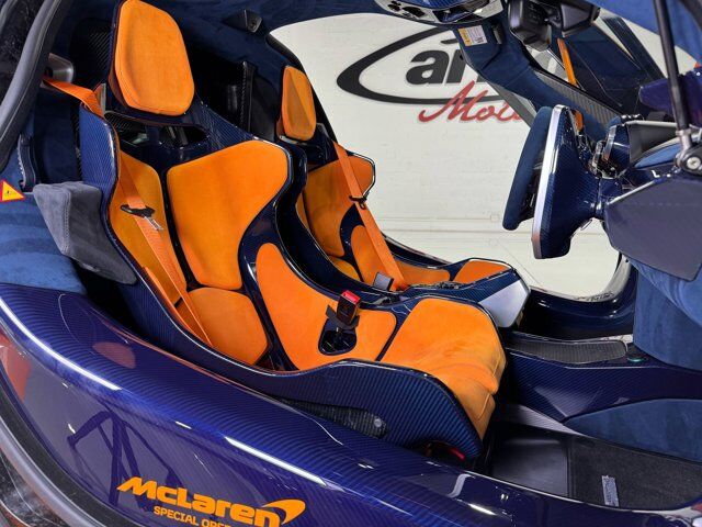 2019 McLaren SENNA Papaya Spark paint, exposed blue carbon throughout, Bowers & Wilkins audio and MUCH MORE!! Fort Lauderdale FL