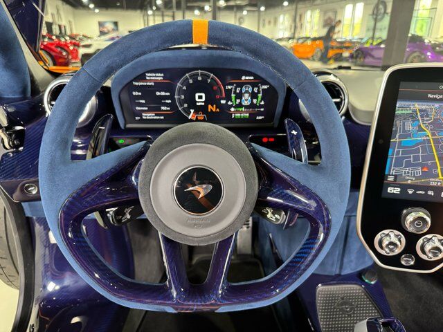 2019 McLaren SENNA Papaya Spark paint, exposed blue carbon throughout, Bowers & Wilkins audio and MUCH MORE!! Fort Lauderdale FL