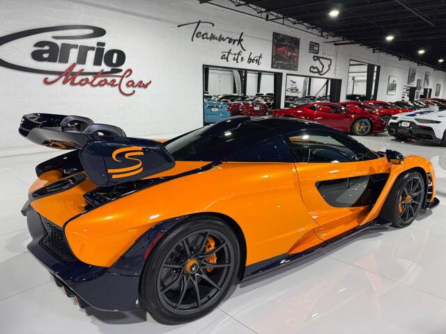 2019 McLaren SENNA Papaya Spark paint, exposed blue carbon throughout, Bowers & Wilkins audio and MUCH MORE!! Fort Lauderdale FL