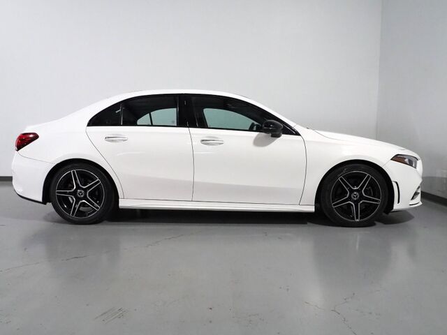 2019 Mercedes-Benz A-Class A 220 Sedan *AMG LINE, PREMIUM PKG, NAVIGATION, SAFETY ALERTS, BACKUP-CAMERA, COLOR TOUCHSCREEN, PANORAMA MOONROOF, HEATED SEATS, KEYLESS GO, BURMESTER AUDIO, WIRELESS CHARING, APPLE CARPLAY Round Rock TX