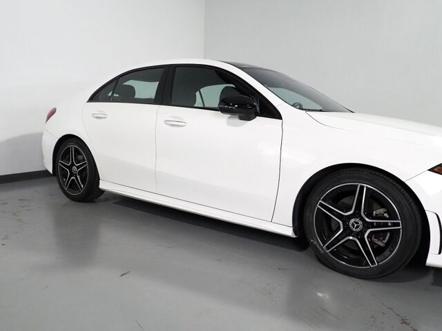 2019 Mercedes-Benz A-Class A 220 Sedan *AMG LINE, PREMIUM PKG, NAVIGATION, SAFETY ALERTS, BACKUP-CAMERA, COLOR TOUCHSCREEN, PANORAMA MOONROOF, HEATED SEATS, KEYLESS GO, BURMESTER AUDIO, WIRELESS CHARING, APPLE CARPLAY Round Rock TX