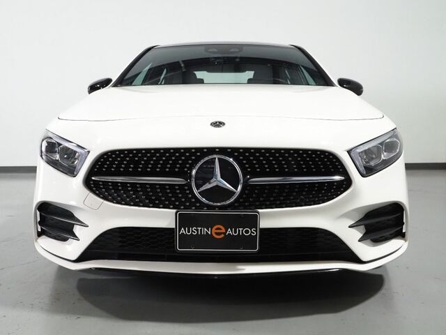 2019 Mercedes-Benz A-Class A 220 Sedan *AMG LINE, PREMIUM PKG, NAVIGATION, SAFETY ALERTS, BACKUP-CAMERA, COLOR TOUCHSCREEN, PANORAMA MOONROOF, HEATED SEATS, KEYLESS GO, BURMESTER AUDIO, WIRELESS CHARING, APPLE CARPLAY Round Rock TX