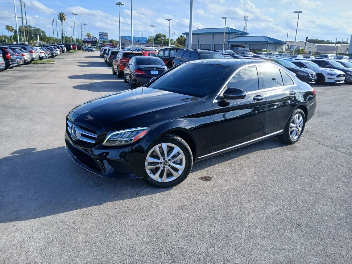 2019 Mercedes-Benz C-Class C 300 4MATIC Sedan 4D