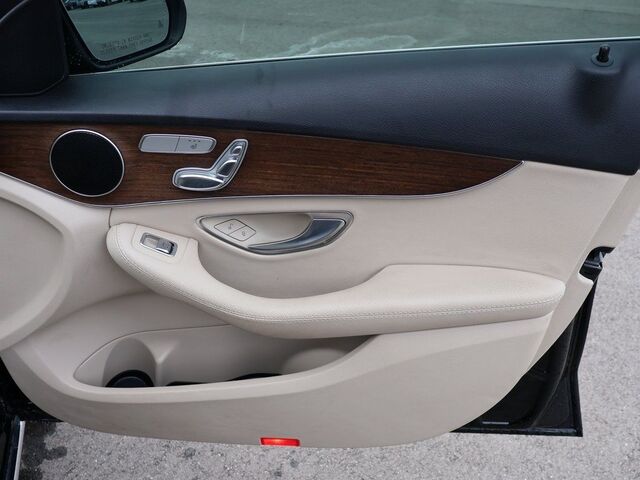 2019 Mercedes-Benz C-Class C 300 Oshkosh WI 2019 Mercedes-Benz C-Class C 300 Oshkosh WI