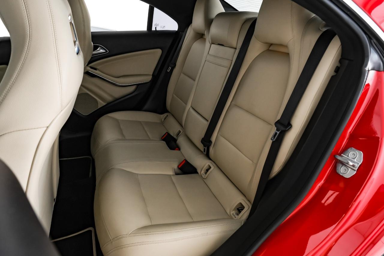 2019 Mercedes-Benz CLA 250 BLIND SPOT NAVIGATION LEATHER HEATED SEATS REAR CAMERA KEYLESS GO PADDLE SHIFTERS Carrollton TX