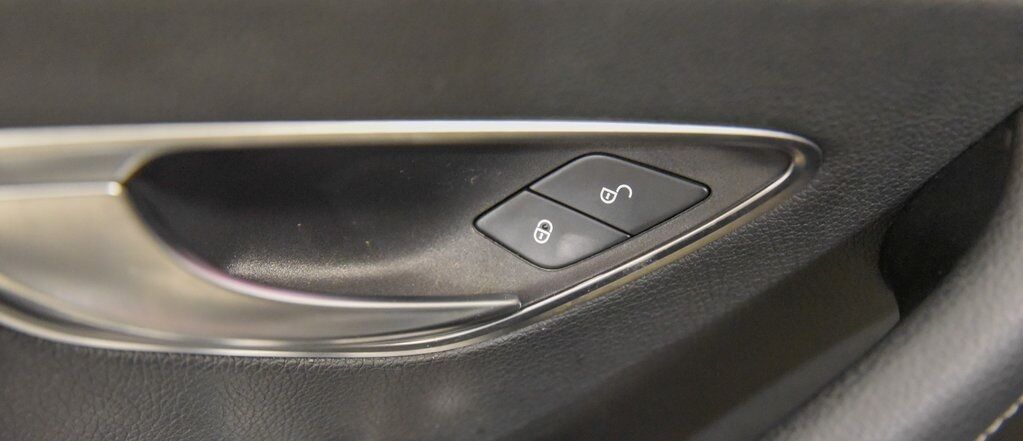 2019 Mercedes-Benz E-Class E 300 Akron