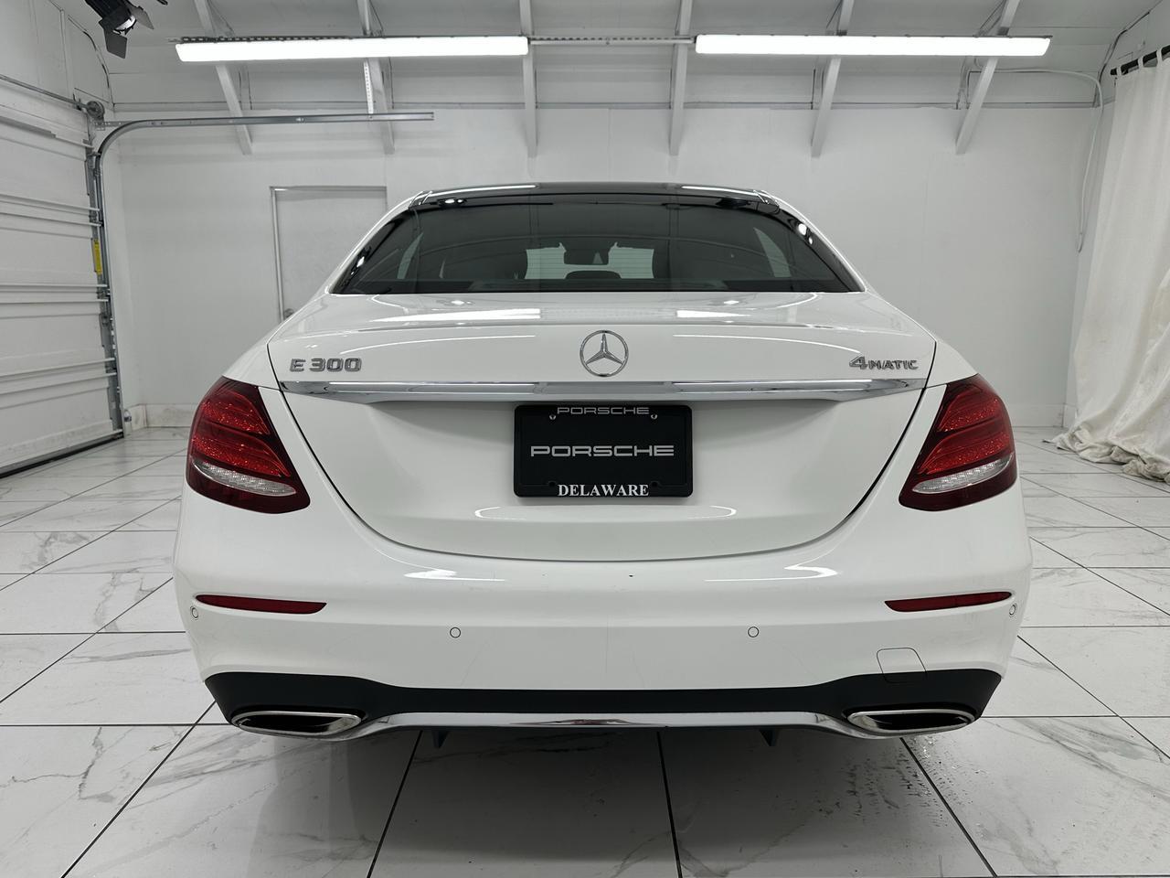2019 Mercedes Benz E 300 Sedan photo 12