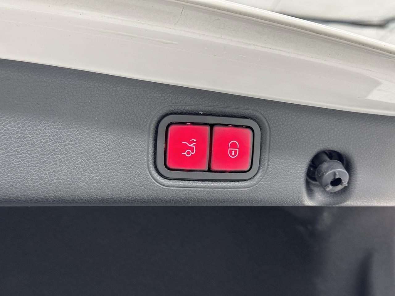 2019 Mercedes Benz E 300 Sedan photo 45