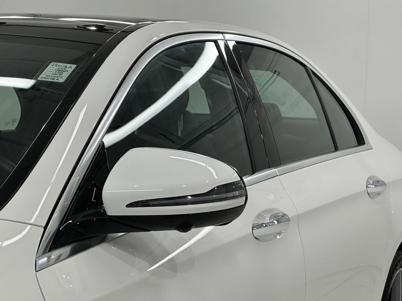 2019 Mercedes Benz E 300 Sedan photo 16