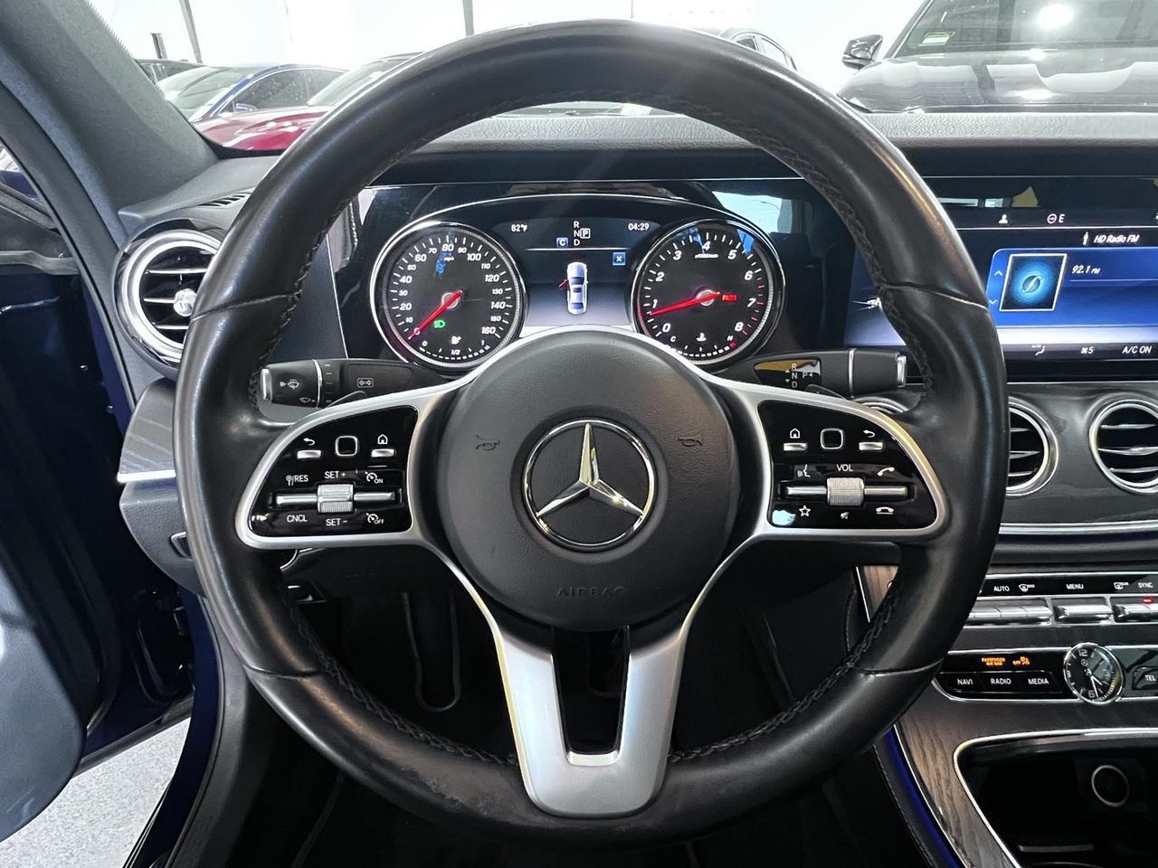 2019 Mercedes Benz E 300 photo 10