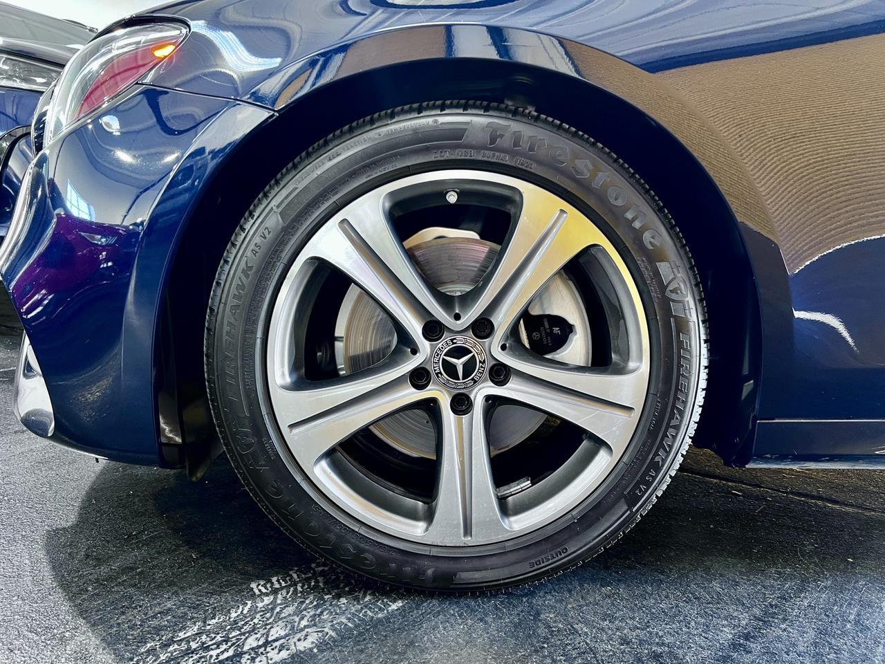 2019 Mercedes Benz E 300 photo 24