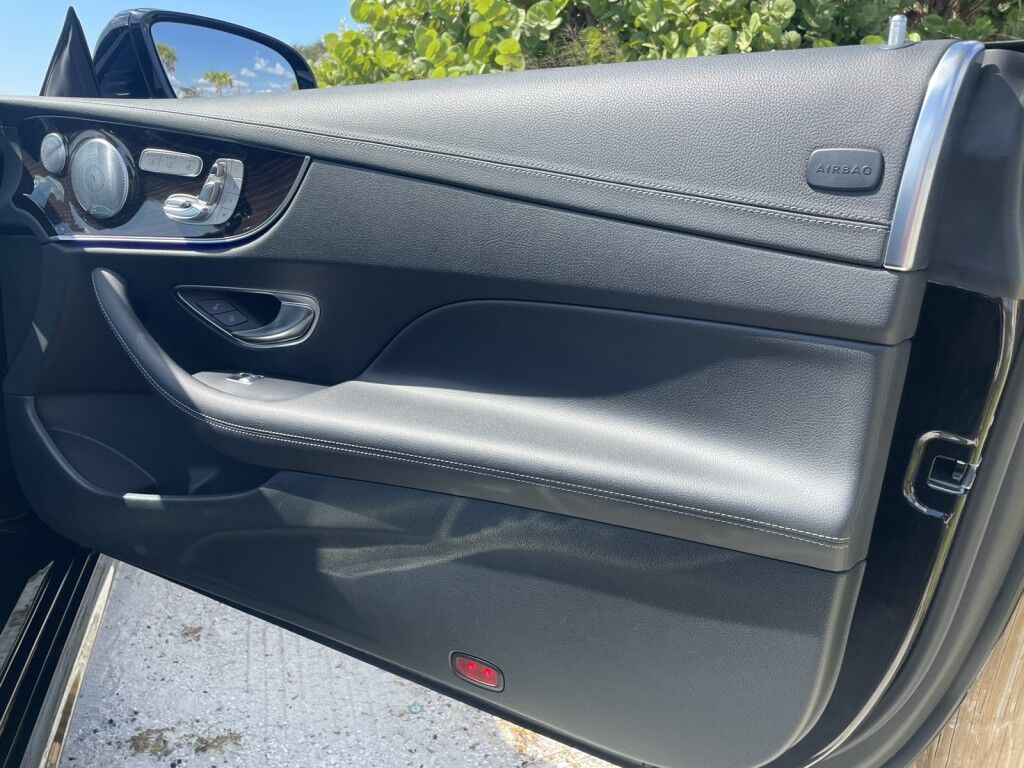 2019 Mercedes-Benz E-Class E 450~LOW MILES~EXCELLENT CONDITION~AUTO START/STOP~CONVERTIBLE SOFT TOP~CROSSWIND STABILIZATION~DRIVER ASSISTANCE PACKAGE~LEATHER SEATS~REMOTE ENGINE START Sarasota FL