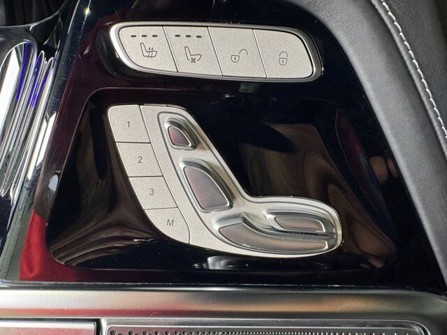 2019 Mercedes-Benz G-Class AMG G 63 G manufaktur paint, Exclusive Nappa leather, Dinamica headliner AND MUCH MORE!! Fort Lauderdale FL