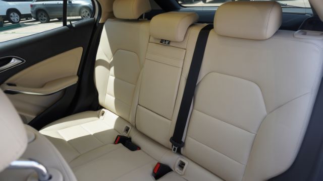 2019 Mercedes-Benz GLA 250 2.0 Laredo TX
