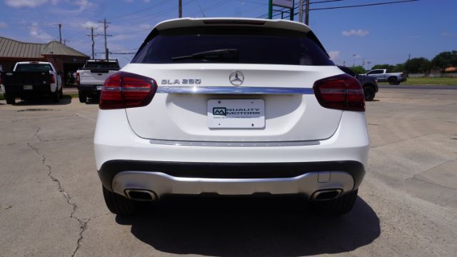 2019 Mercedes-Benz GLA 250 2.0 Laredo TX