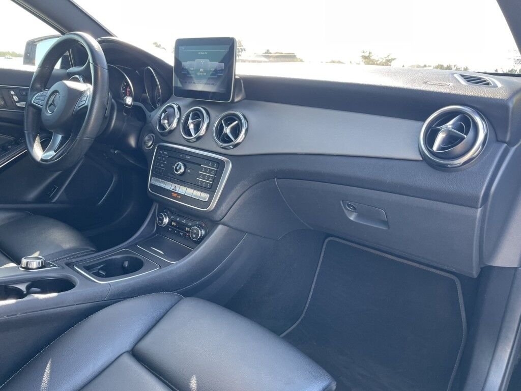 2019 Mercedes-Benz GLA GLA 250~1 OWNER~ONLINE FINANCE AND SHIPPING AVAILABLE!!! Sarasota FL