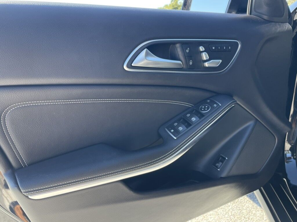 2019 Mercedes-Benz GLA GLA 250~1 OWNER~ONLINE FINANCE AND SHIPPING AVAILABLE!!! Sarasota FL