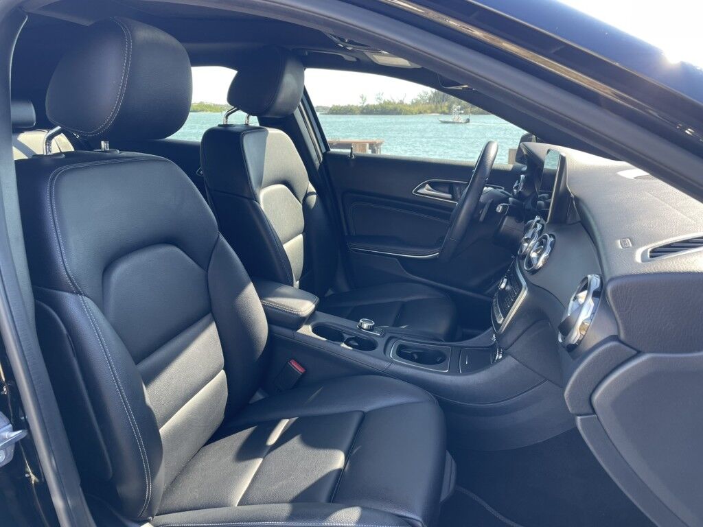 2019 Mercedes-Benz GLA GLA 250~1 OWNER~ONLINE FINANCE AND SHIPPING AVAILABLE!!! Sarasota FL