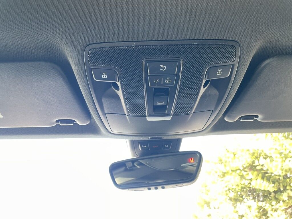 2019 Mercedes-Benz GLA GLA 250~1 OWNER~ONLINE FINANCE AND SHIPPING AVAILABLE!!! Sarasota FL