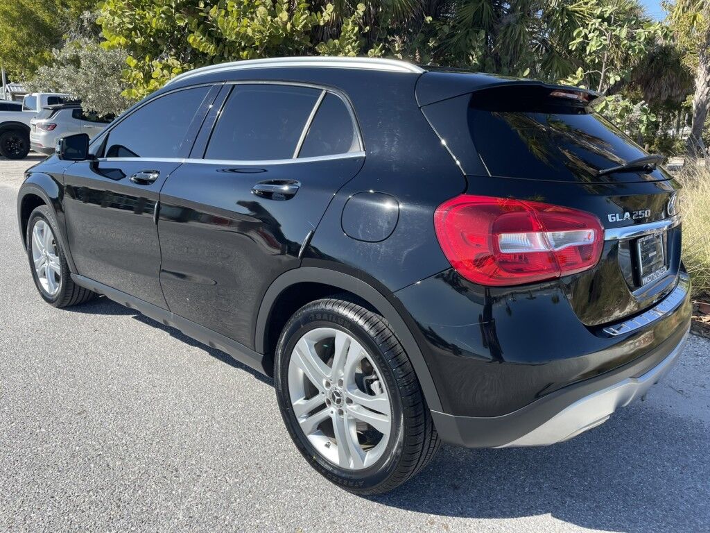 2019 Mercedes-Benz GLA GLA 250~1 OWNER~ONLINE FINANCE AND SHIPPING AVAILABLE!!! Sarasota FL